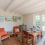 La Paisible - 50m - Jardin 度假居
