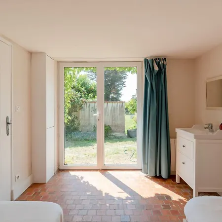 La Paisible - 50m - Jardin